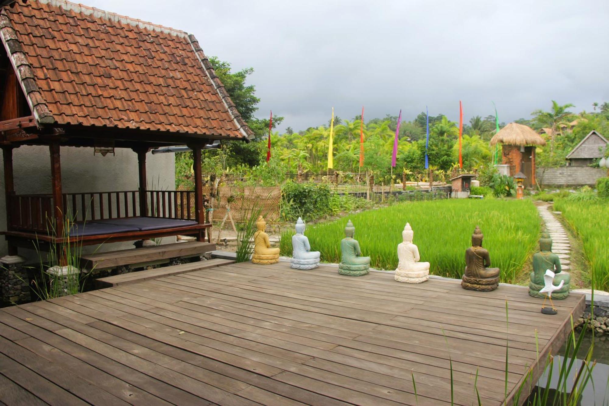 Anandinii River Lodge By Agata Sidemen  Exteriör bild